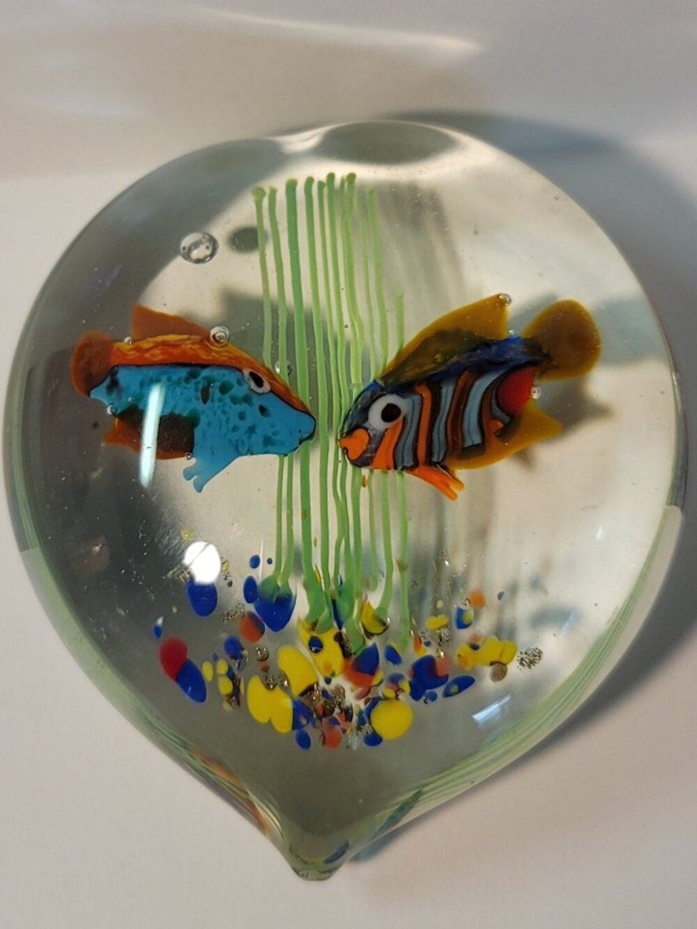 Vintage Murano Glass Aquarium Heart Shaped Paperweight - Picture 11 of 11
